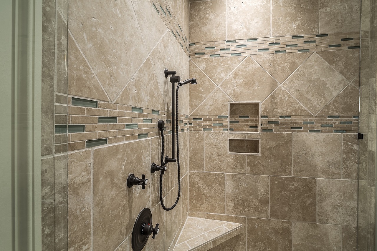 shower, tile, bathroom-389273.jpg